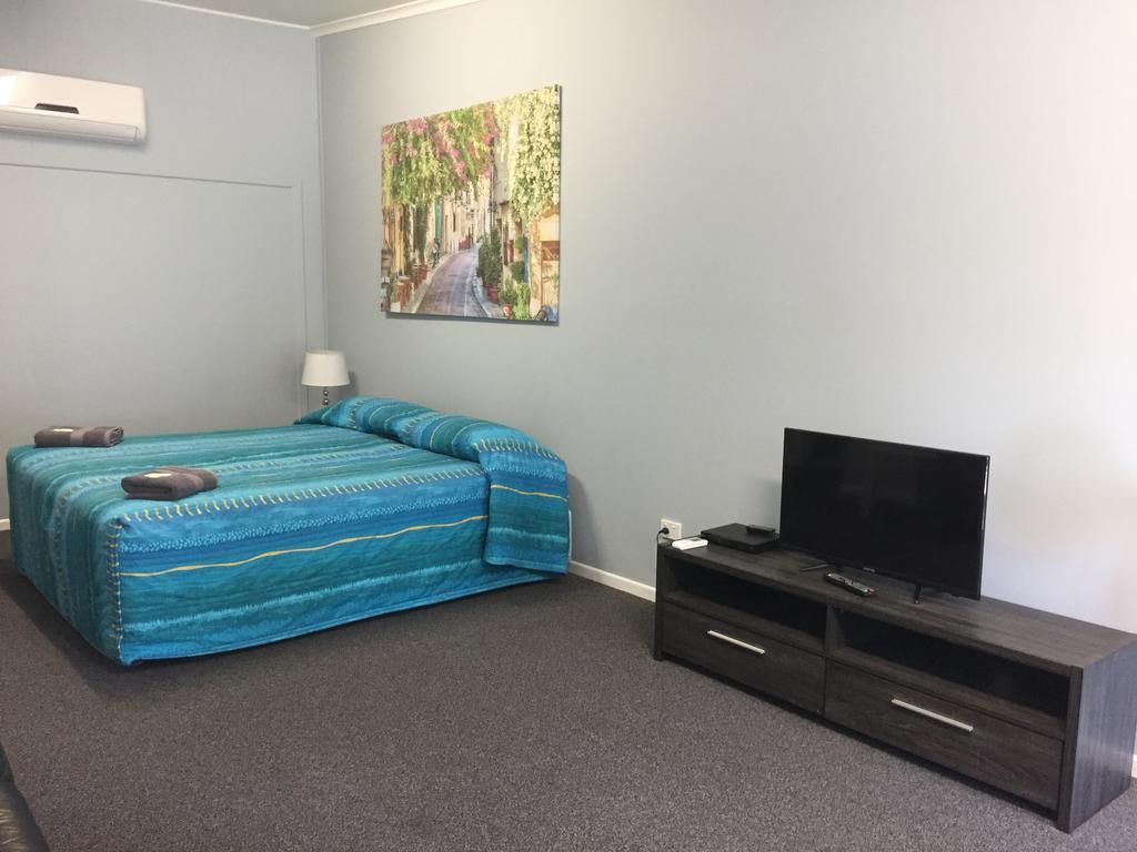 לוקה Clarence Head Caravan Park מראה חיצוני תמונה